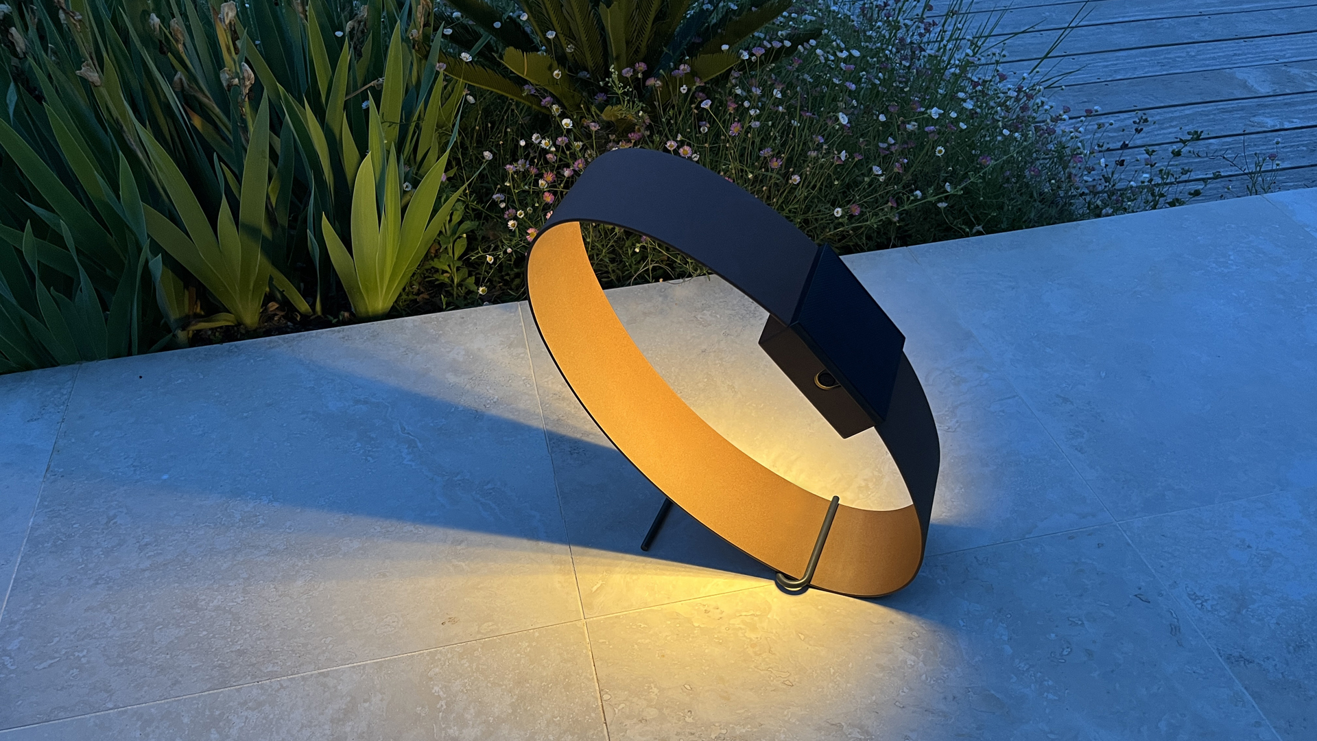 lanterne solaire RING