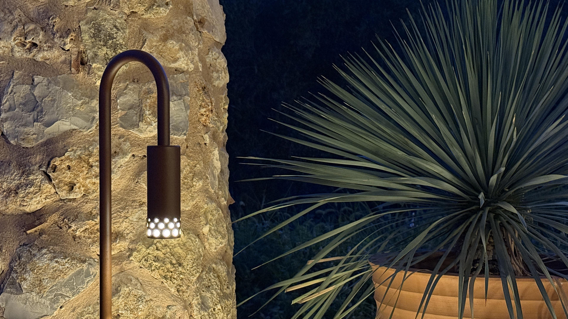 borne LED pour éclairage de jardin